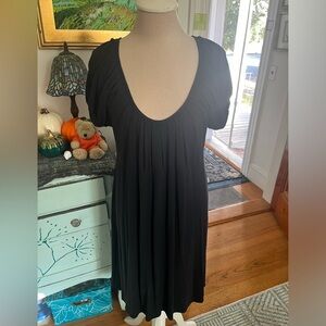Ann Taylor LOFT Black Stretchy Dress L Cap Sleeve Pleated Black Rayon VGUC
